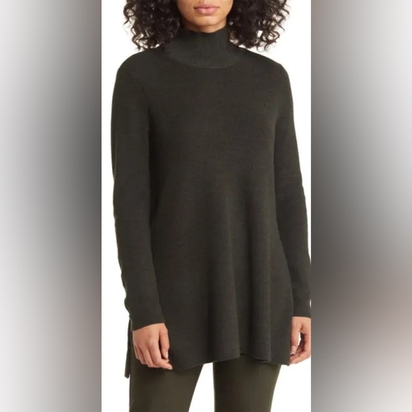 Eileen Fisher Sweaters - Eileen Fisher Side Slit Merino Wool Tunic Sweater in Woodland Size Medium